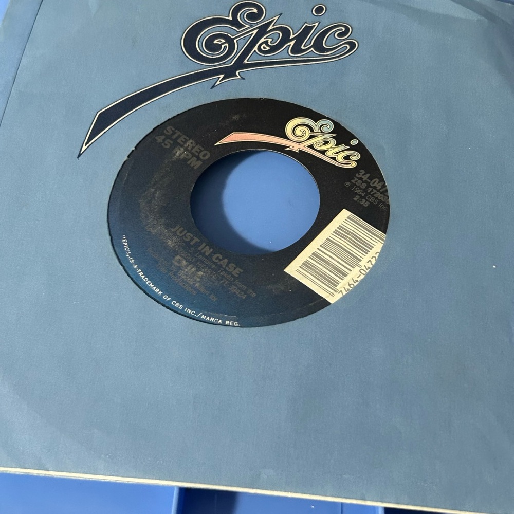 VINYL 45 EPIC Exile